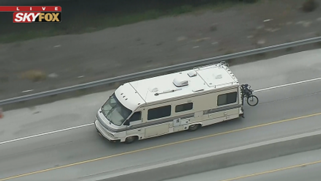 Police search for RV pursuit suspect who vanished in a Kern County orchard