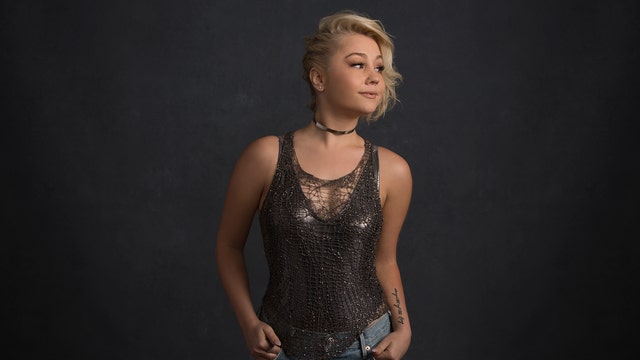 RaeLynn donates funds to Texas Children's Hospital