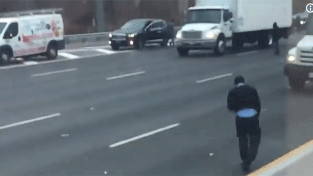 Cash on highway leads to crashes, chaos