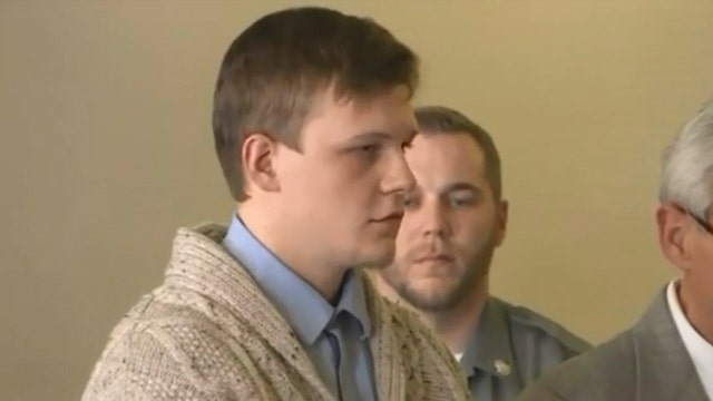 Substitute teacher charged with running student 'fight club'