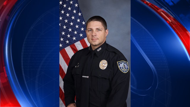 Flags at half-staff as Savannah mourns officer's death