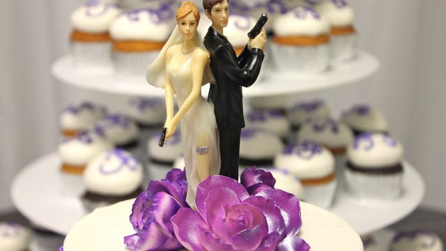 Couple ties the knot at shooting range
