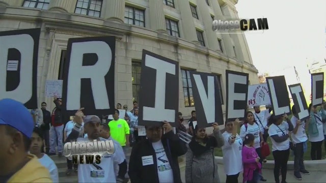 Should aliens acquire a driver's license?