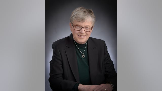 MSU President Lou Anna Simon submits resignation letter