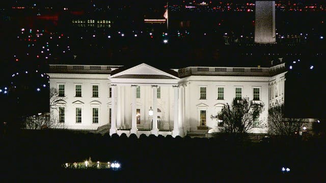 Man arrested outside White House, Secret Service says