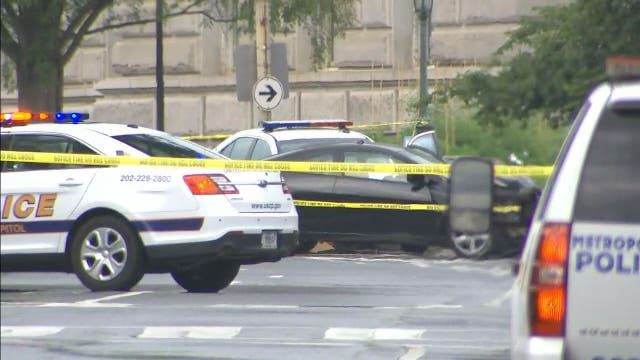 US Capitol Police officer injured after vehicle crashes into cruiser near Library of Congress