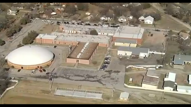 Sheriff: Shooting at Texas high school, suspect in custody