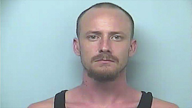 Police: Man steals cash from a deceased person