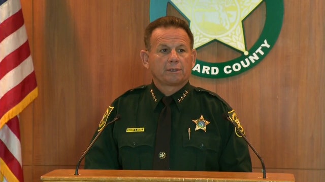 Union votes no-confidence in Broward Co. sheriff after school massacre