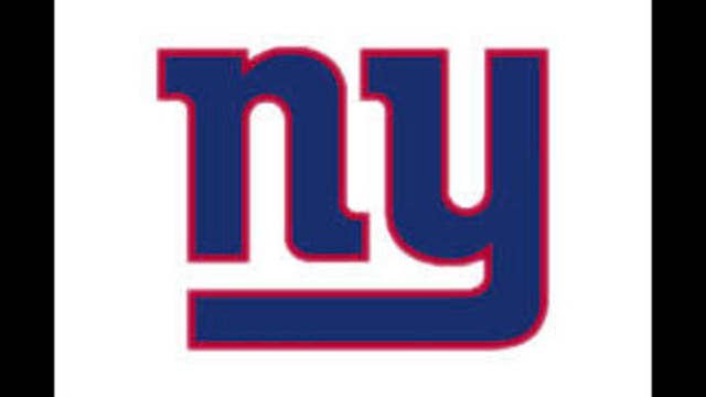 Giants forge 1st-place tie by beating Dolphins 31-24