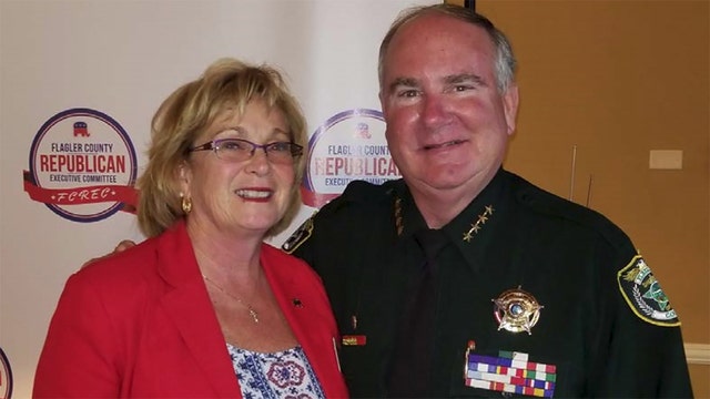 Florida sheriff saves choking woman with Heimlich maneuver