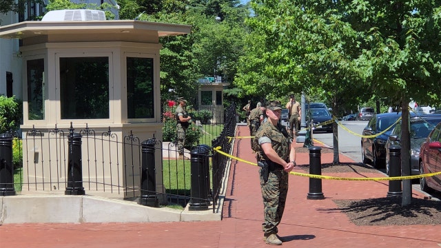 Marine shoots himself in stomach at Marine Barracks in DC, officials say
