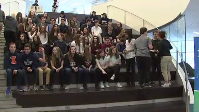 Chicago area high school holds world record for most twins in one class