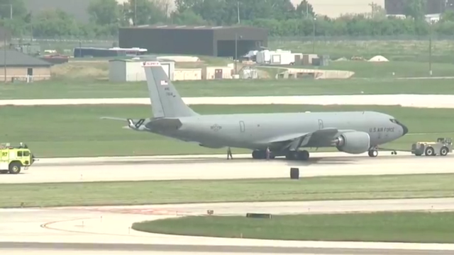 Military tanker plane makes emergency landing in Milwaukee