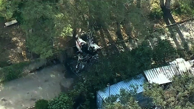 Officials: 2 dead in homebuilt plane crash in California