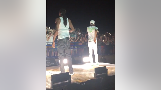 42 injured after railing collapses at Wiz Khalifa, Snoop Dogg concert