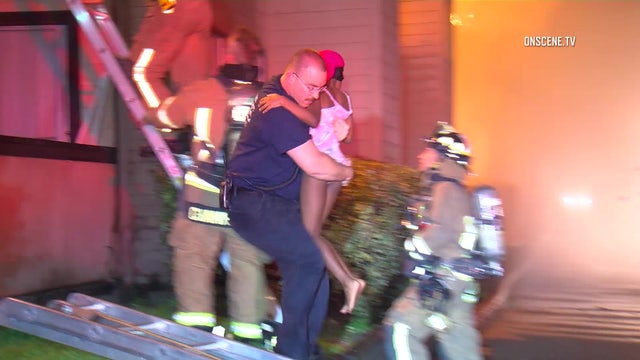 3 children, their mother rescued from 2nd floor apartment unit fire