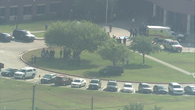 Santa Fe High School shooting victims remembered at prayer vigil