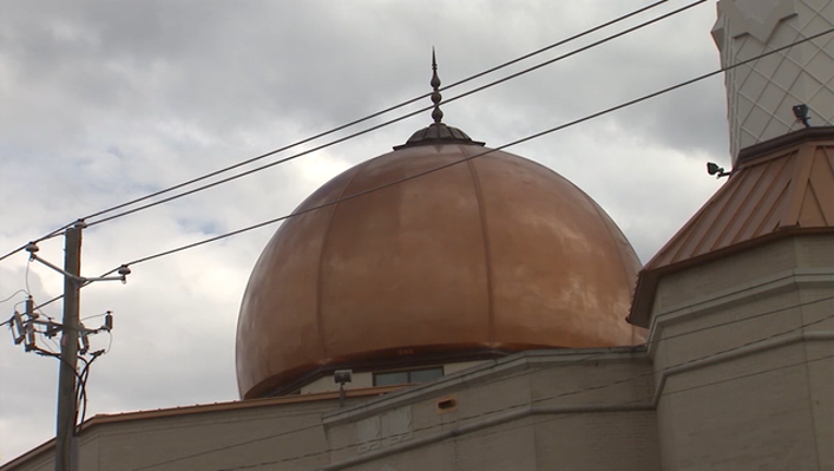 f7a4f63d-10P TZ3 B MOSQUE SECURITY INCREASE_00.00.05.25_1489249552068-404959.png