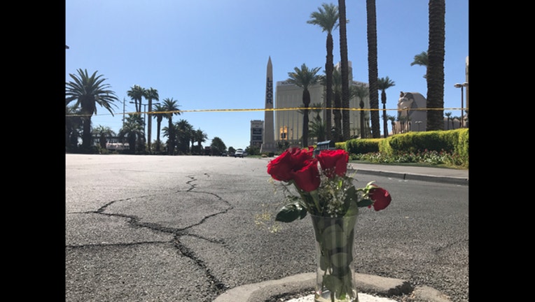 Flowers placed for the victims of the Las Vegas shooting-407068-407068.jpg