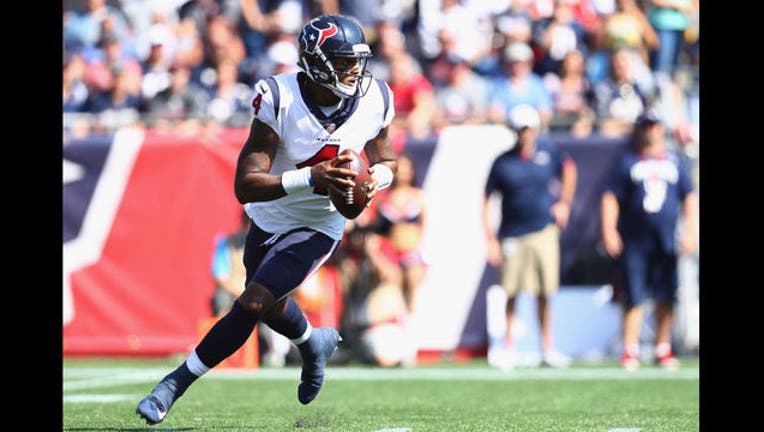 c5e2e062-deshaun_watson_getty_images_97668863_1506558918088-408795
