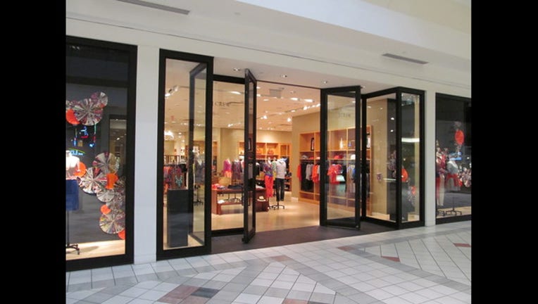 a271210e-J_Crew,_South_Shore_Plaza,_Braintree_MA_1445607750006.jpg