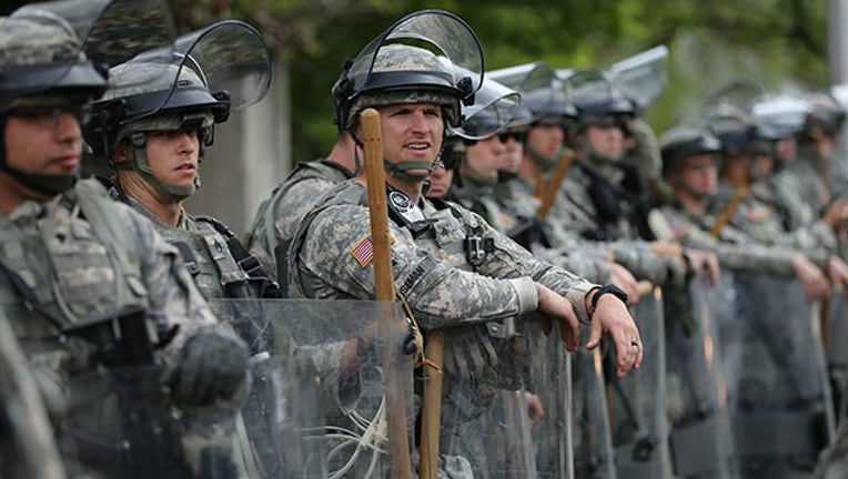 9083c027-National Guard_GETTY_1522967248512.jpg-403440.jpg