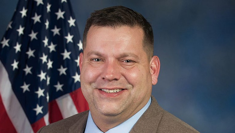 9dc80dde-TOM-GARRETT_1527556836502-401720.jpg