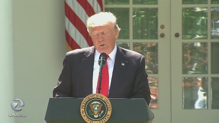 b960bfdf-Trump_pulls_US_from_climate_accord_0_20170601231710-405538-405538