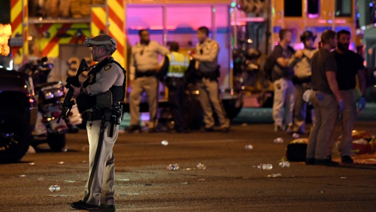 5da80cc7-Las Vegas shooting scene (GETTY IMAGES)-401720