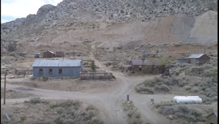 a4c78787-ghost town for sale_1529003713770.PNG-407068.jpg