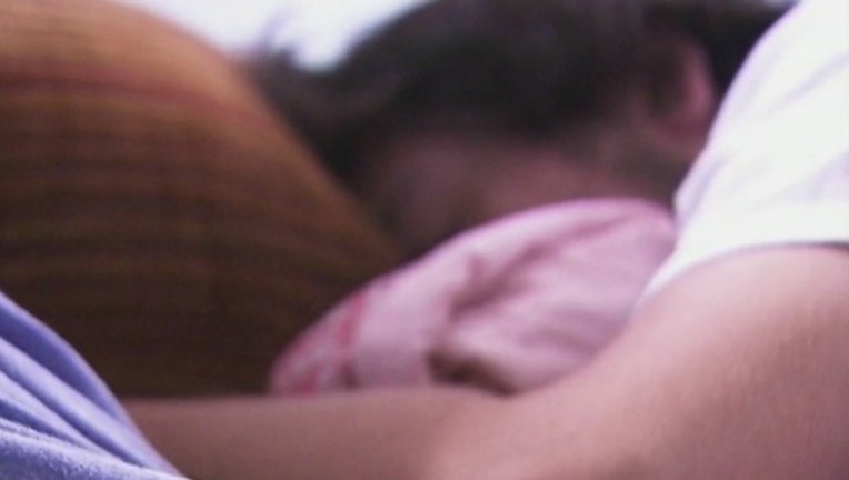 04d288e9-sleeping-man-404023.jpg