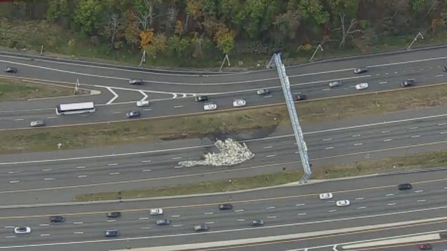 3 dead in multi-vehicle crash on I-80