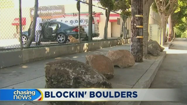 San Francisco residents using boulders to drive away homeless