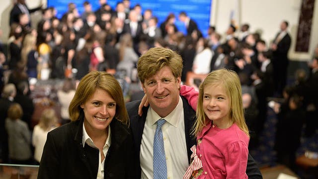 Kennedy to run in NJ against party-switching Van Drew