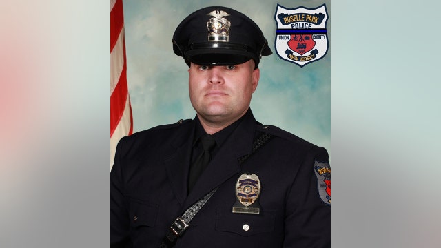 NJ cop kills himself while responders attempt to pull him from car wreck