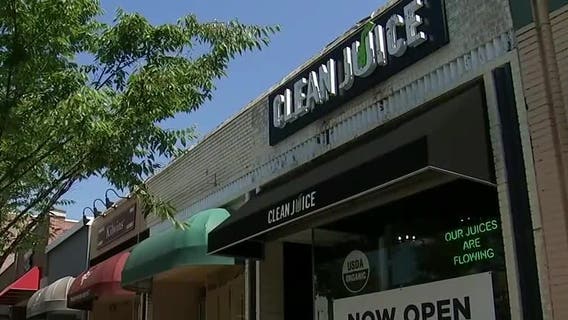 David Tyree opens juice shop with wife, children in NJ