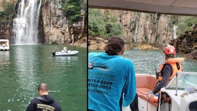 Rock falls on boats in Brazil, killing 10