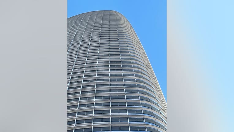 5b71071b-salesforce