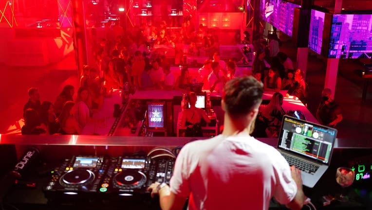 FRANCE-HEALTH-VIRUS-NIGHTCLUB