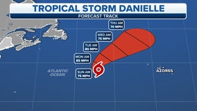 Tropical Storm Earl joins Danielle in Atlantic Ocean