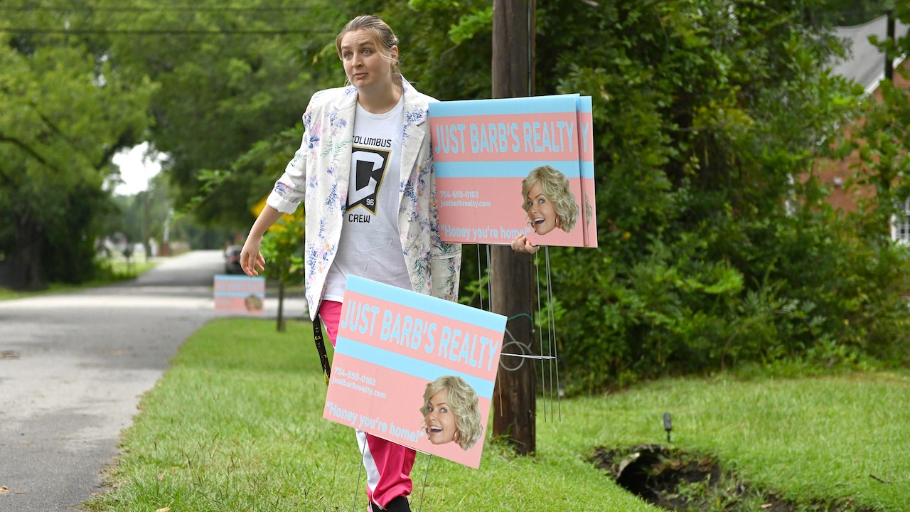 'Welcome to Flatch' recap: Egging, manifesting and driving lessons - Vimarsana News
