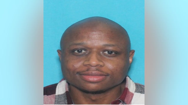 Man wanted in 'random' shootings of Philadelphia Parking Authority officer, NYC gas station employee