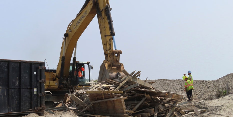 Emergency beach repairs start in New Jersey shore town amid $33M legal fight