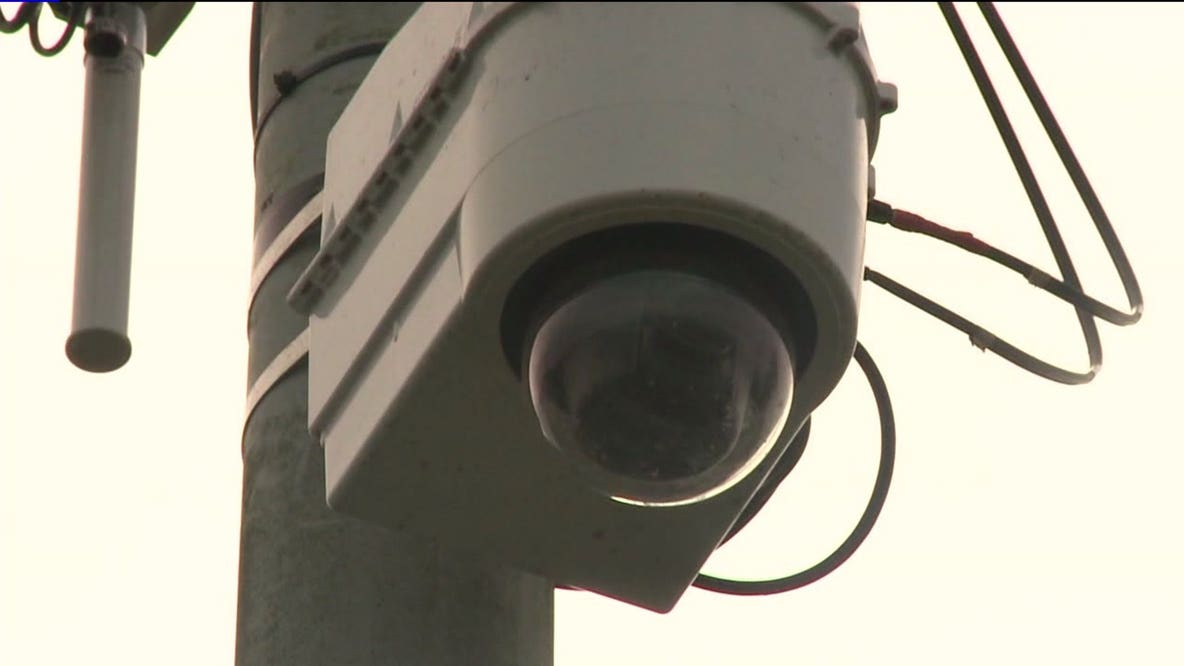 Seattle surveillance fight heats up as calls grow to turn cameras on