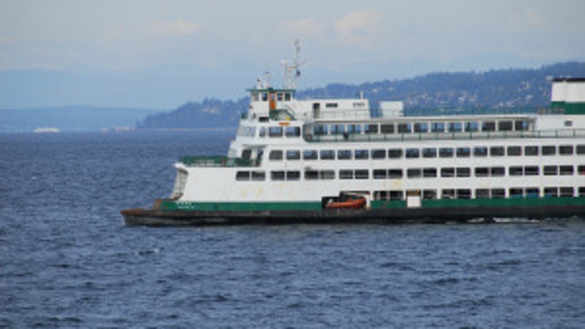LIVE: Crew shortage cancels several Washington State Ferries routes