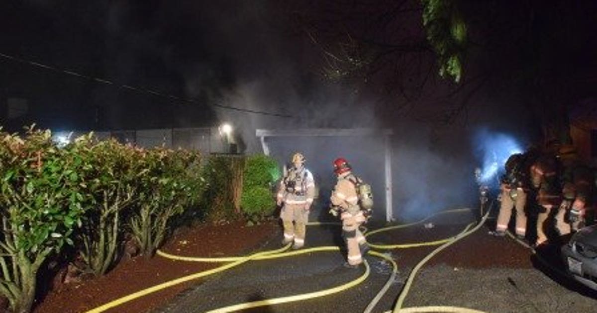 One injured in overnight house fire in Kent | FOX 13 Seattle