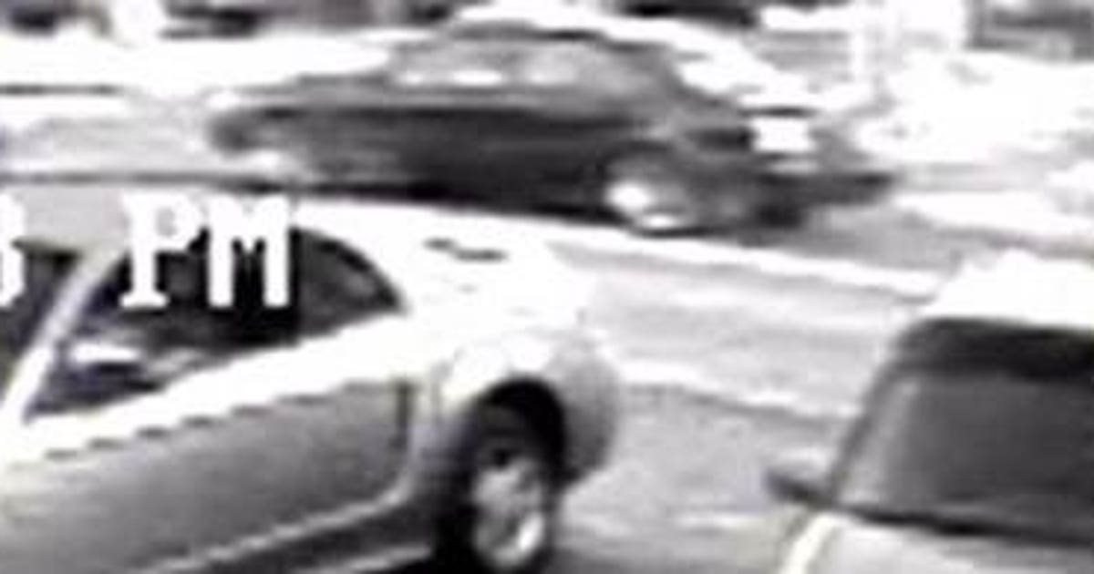 Tacoma police release photo of car suspected in hit-and-run that ...