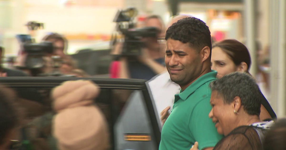 'Devastated' mom of twin babies who died in hot car defends their ...