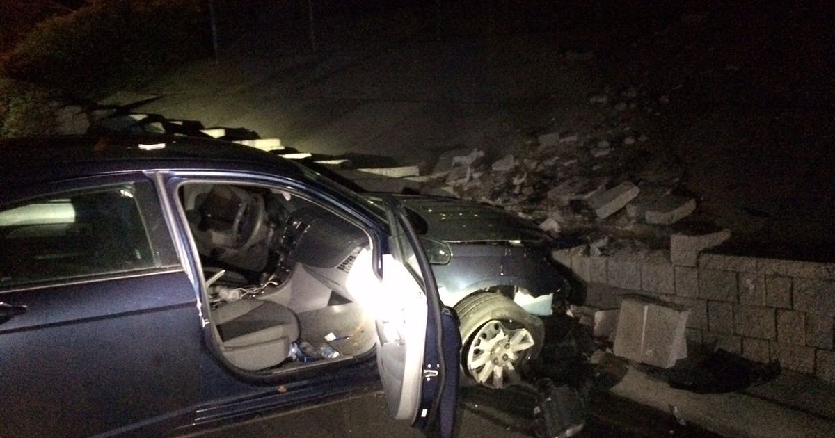 DUI suspected in overnight crash that injured teen | FOX 13 Seattle